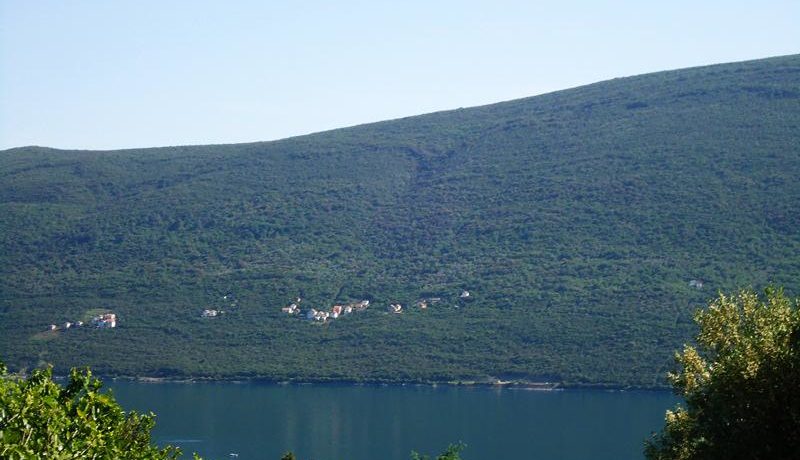 Plot Baosici Herceg Novi-Top Estate Montenegro