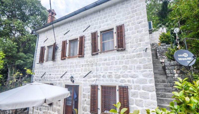 Каменный дом Пераст, Котор-Топ недвижимости Черногории