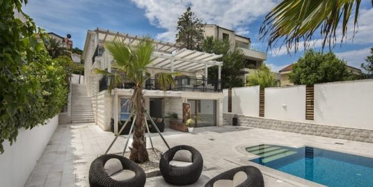 Unique luxury villa in Tivat