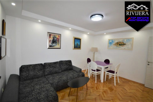 Schöne renovierte Wohnung Crveni Krst, Herceg Novi-Top Immobilien Montenegro